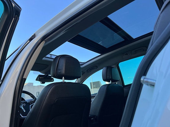 Opel Insignia 8 of 24