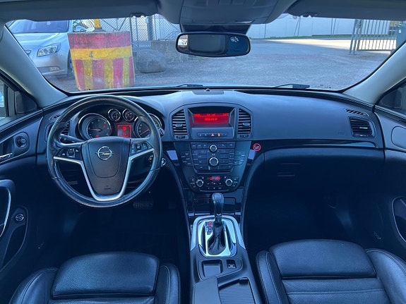 Opel Insignia 7 of 24