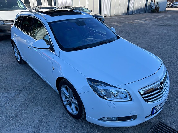 Opel Insignia 21 of 24