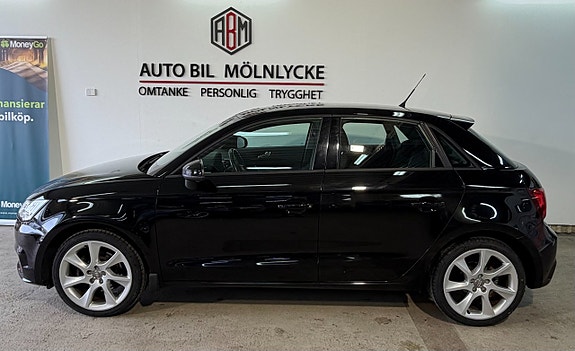 Audi A1 2 of 5