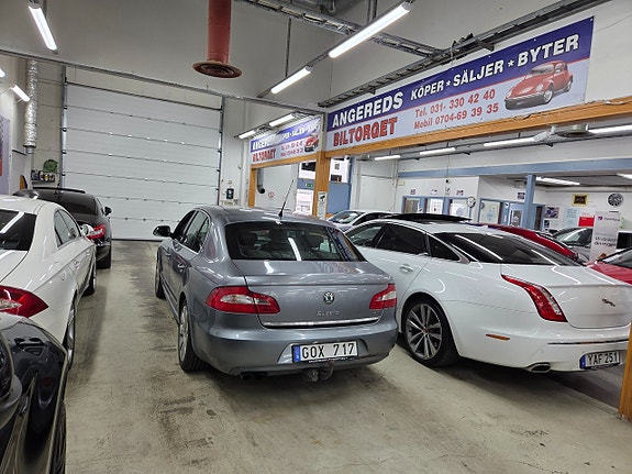 Skoda Superb 5 of 5