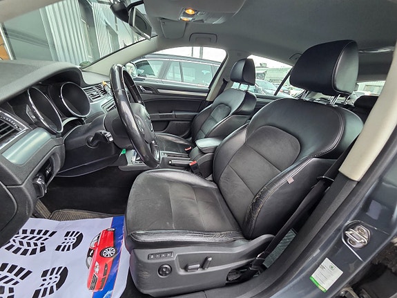 Skoda Superb 12 of 12