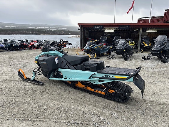 Ski-Doo Expedition Xtreme 900 ACE Turbo R -24 4 of 5