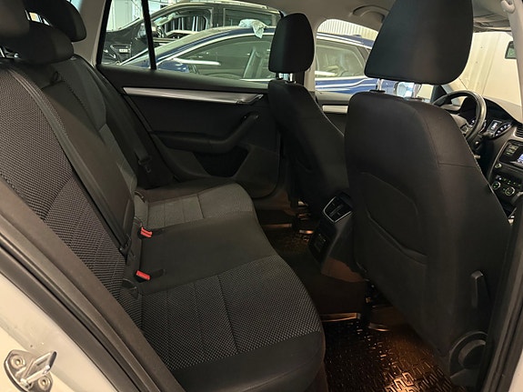 Skoda Octavia 22 of 27