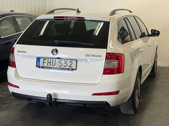 Skoda Octavia 6 of 27