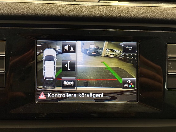 Skoda Octavia 17 of 27