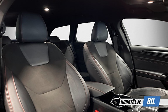 Ford Mondeo 12 of 21