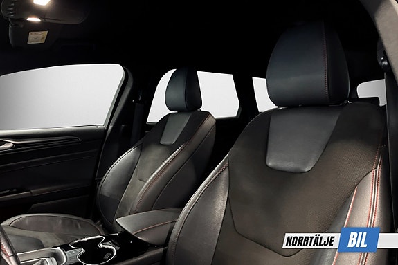 Ford Mondeo 10 of 21