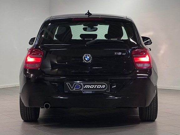 BMW 118d 7 of 20