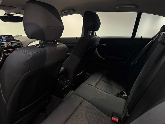 BMW 118d 19 of 20