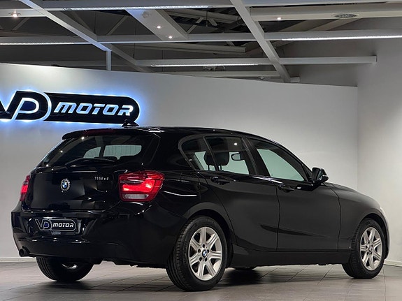 BMW 118d 5 of 5