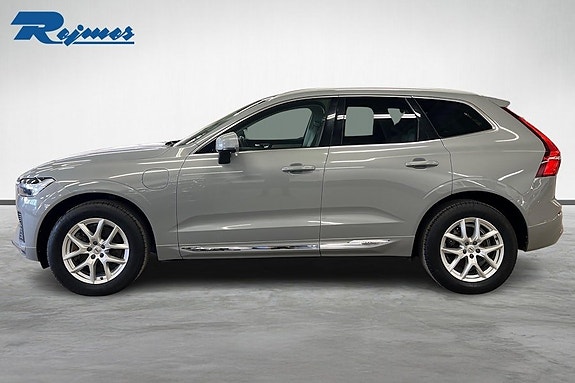 Volvo XC60 3 of 5