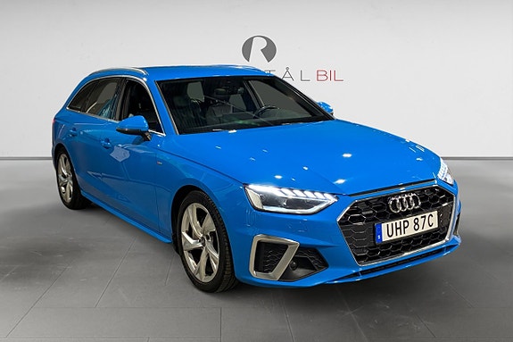 Audi A4 9 of 17
