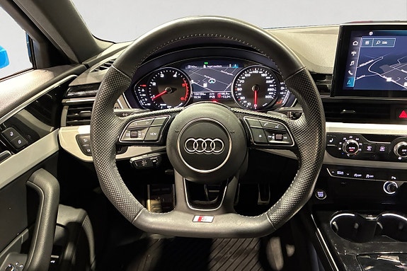 Audi A4 13 of 17