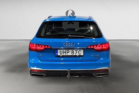 Audi A4 6 of 17