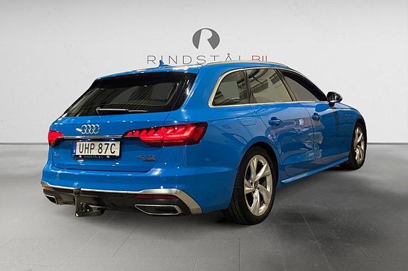 Audi A4 7 of 17