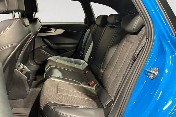 Audi A4 14 of 17
