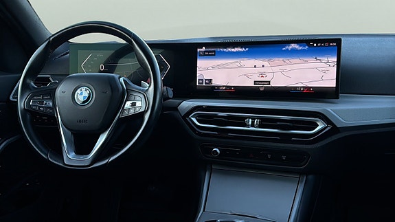 BMW 330e 9 of 23