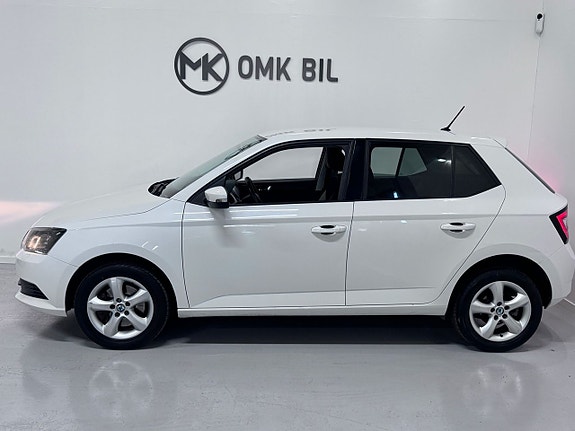 Skoda Fabia 5 of 5