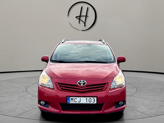 Toyota Verso 3 of 5