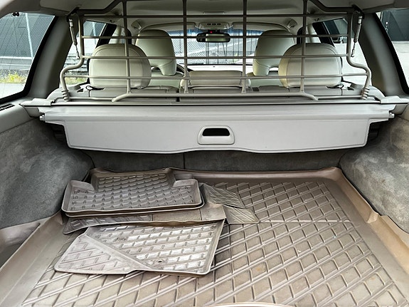 Volvo XC70 17 of 17