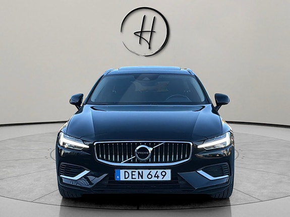 Volvo V60 3 of 25