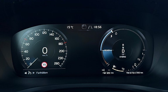 Volvo V60 16 of 25