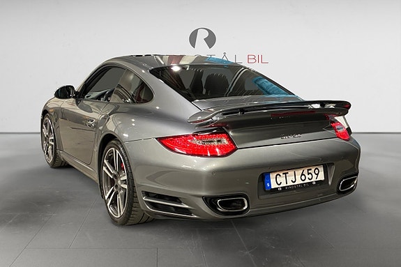 Porsche 911 Turbo 5 of 5