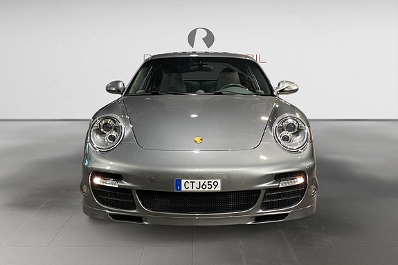 Porsche 911 Turbo 10 of 20