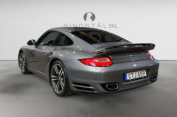 Porsche 911 Turbo 5 of 5