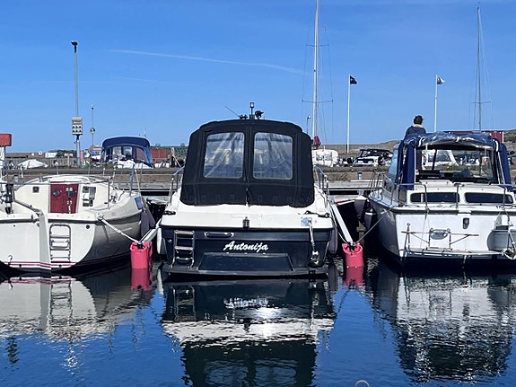 Scand 27 Adriatic 2x Volvo Penta Ad30 Diesel 4 of 11