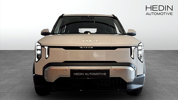 Kia EV2 8 of 12