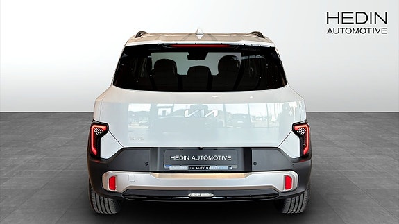 Kia EV2 7 of 12