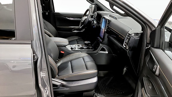 Ford Ranger 3 of 12