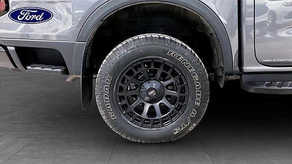 Ford Ranger 9 of 12