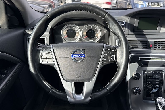 Volvo V70 14 of 20
