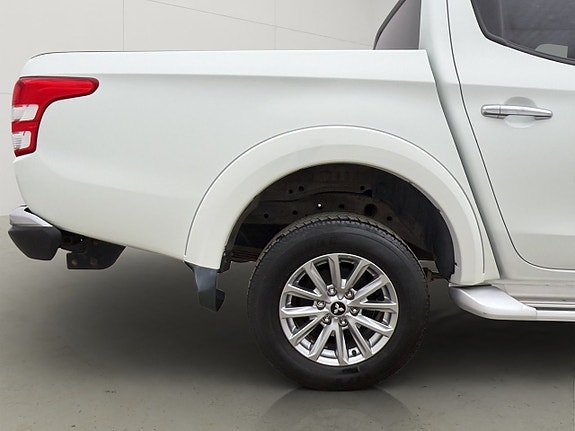 Mitsubishi L200 30 of 30