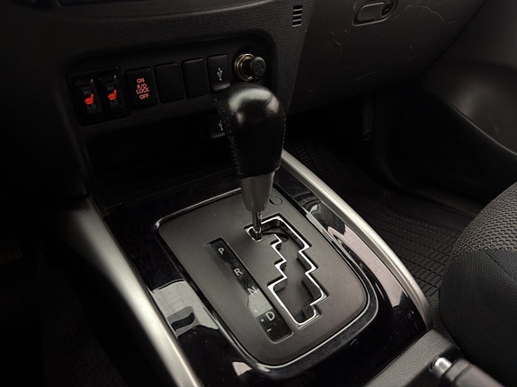 Mitsubishi L200 23 of 30