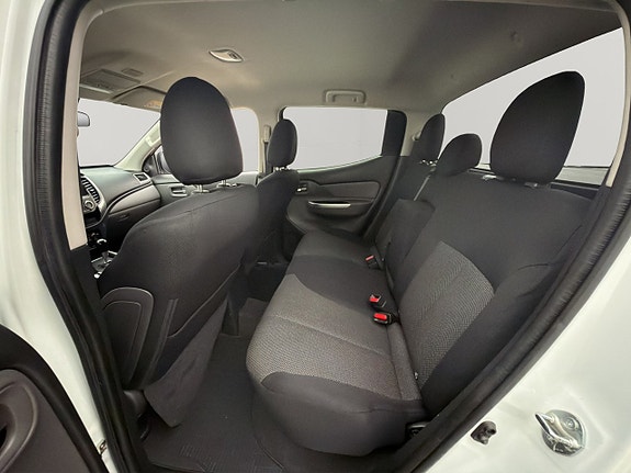 Mitsubishi L200 25 of 30