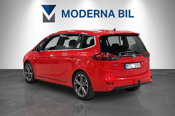 Opel Zafira Tourer 3 of 5