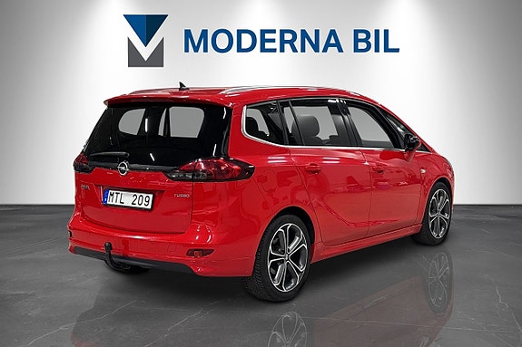 Opel Zafira Tourer 4 of 5