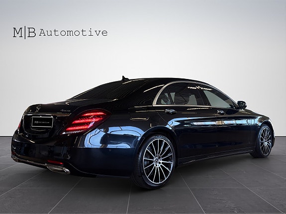 Mercedes-Benz S560 6 of 20