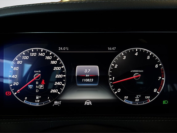 Mercedes-Benz S560 11 of 20
