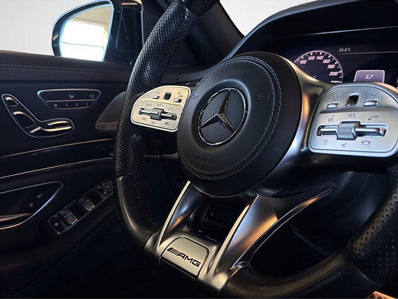 Mercedes-Benz S560 16 of 20