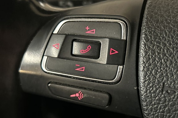 Volkswagen Amarok 15 of 23