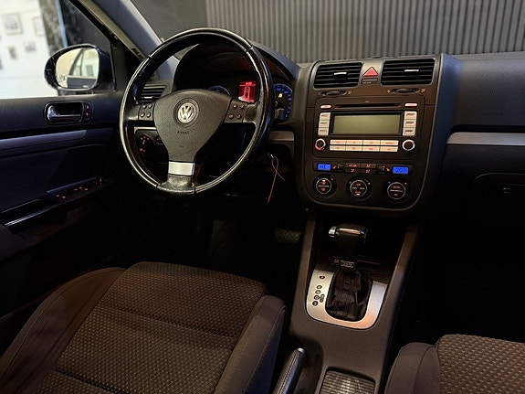 Volkswagen Golf I 19 of 21