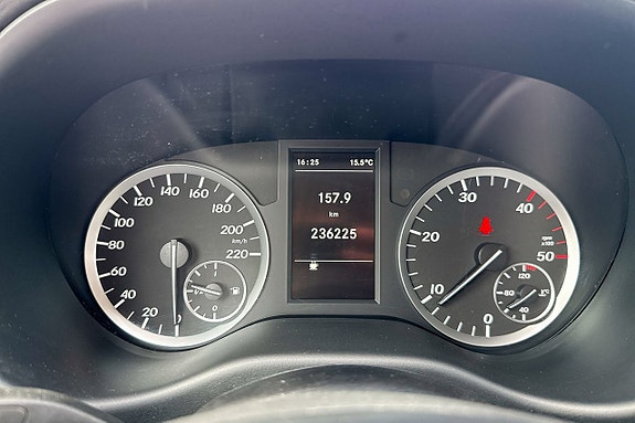 Mercedes-Benz Vito 109 10 of 14