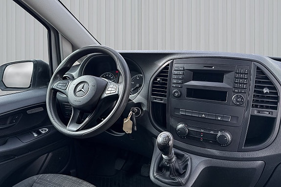 Mercedes-Benz Vito 109 8 of 14