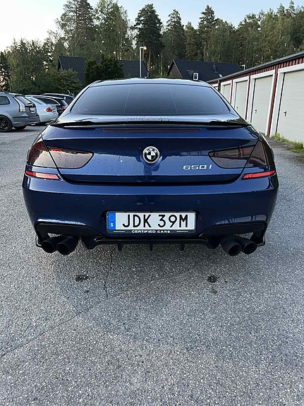 BMW 650i 3 of 5