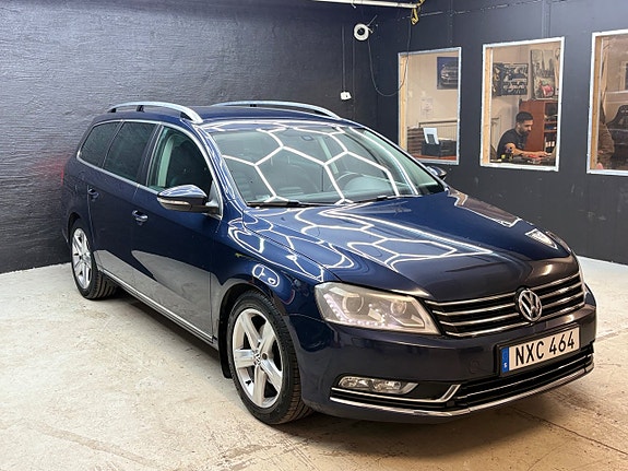 Volkswagen Passat 6 of 27